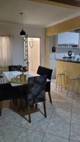 Casa com 3 Quartos à venda, 140 m² - Vila Barros - Guarulhos/SP