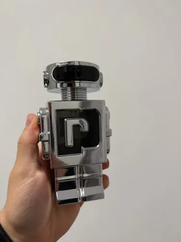 Perfume phantom