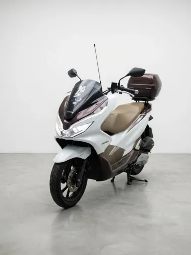 PCX 150 DLX 2021