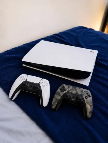 Vendo Ps5 Versão Disco com 2 Controles