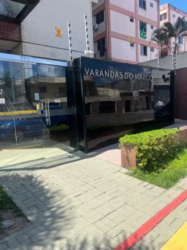 Apartamento no Ed. Varandas do Marco - Marco - Aluguel