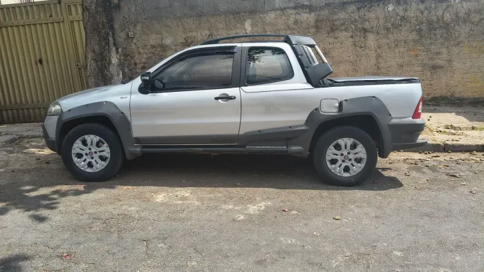 Fiat Strada Adventure1.8/ 1.8 Locker Flex CD 2011