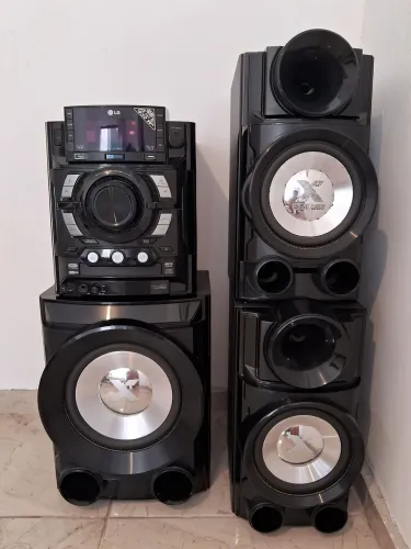 Mini system Lg  com defeito 