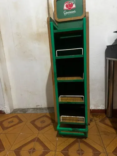 Display da guaraná 
