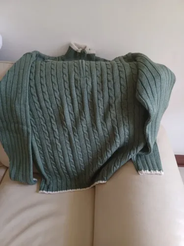 Bonita blusa de lã tamanho G