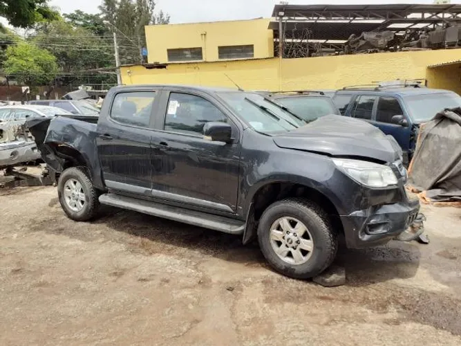 Sucata Chevrolet S10 2014 LT 4x2 CD 2.8 200CV Automática