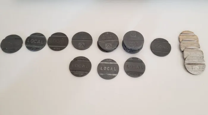 Fichas antigas de orelhão (total de 21 moedas)