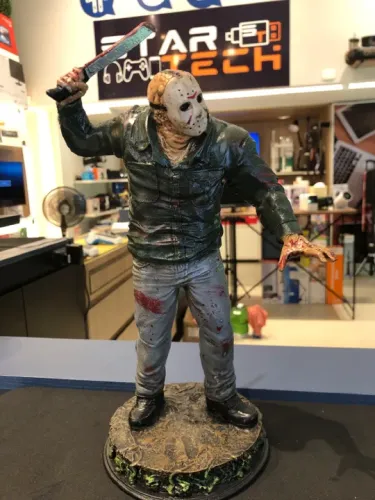 Figura Colecionável Jason Voorhees - Friday the 13th