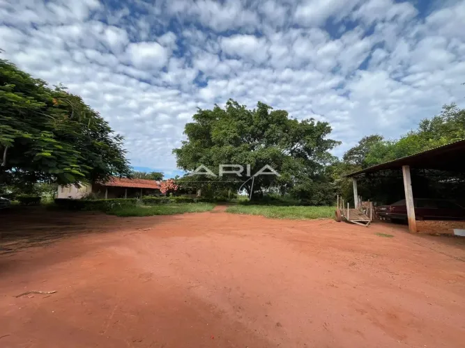 Sítio à venda com Granja instalada, Vila Xavier, ARARAQUARA - SP