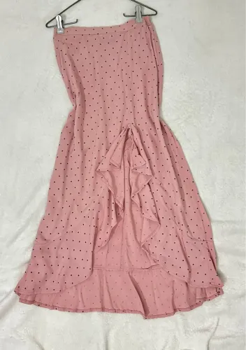 Saia longa rosa com bolinhas