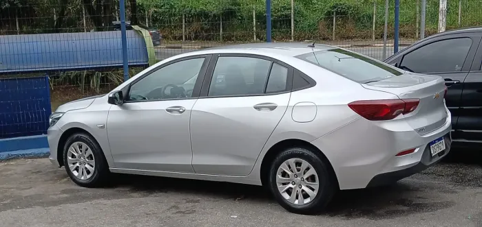 Onix Plux Único Dono Aspirado 240.000