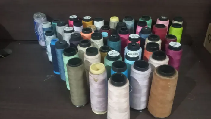 Cones de Linha para Costura - Variedade de Cores