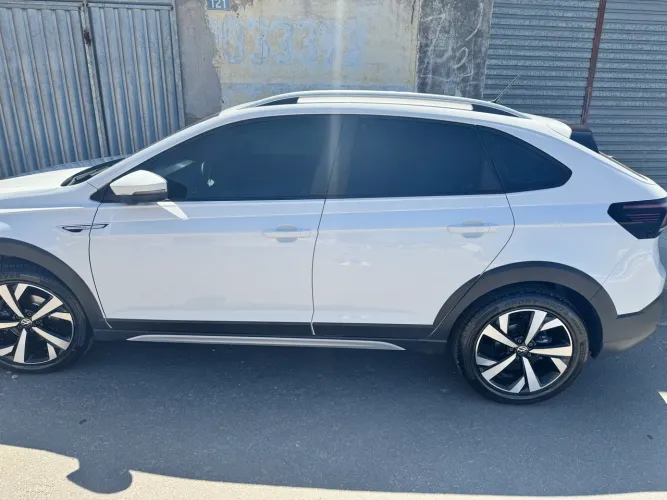 Volkswagen Nivus Highline 1.0 200 TSI Flex AUT 2021