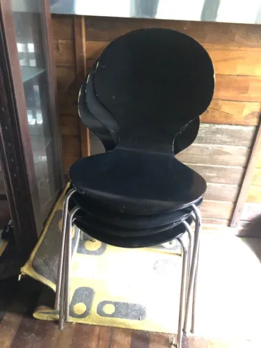 Conjunto sala de jantar mesa vidro e cadeiras ?Formiga? design italiano