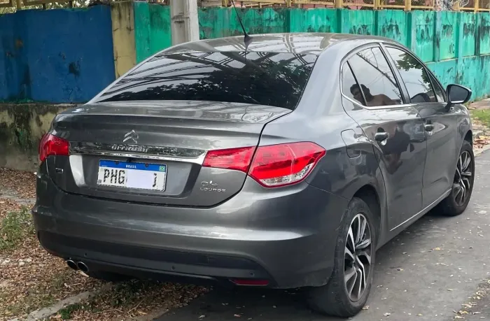 Citroen C4 Lounge Tendance 1.6 Turbo Flex Aut. 2015