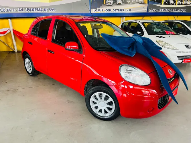 Nissan March S 1.0 16V Flex Fuel 5P 2013 - Completo 