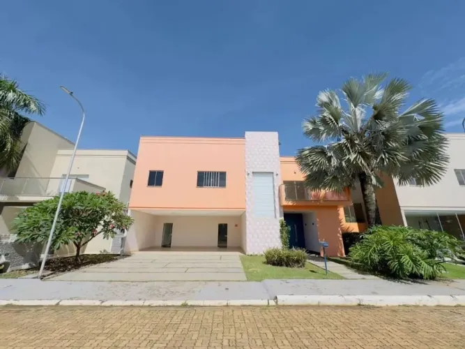 Linda casa de alto padrão estilo sobrado para locação, semimobiliada e climatizada com amp