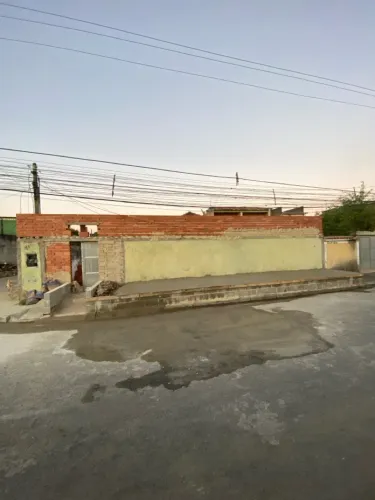 Vendo casa ?terreno ? 