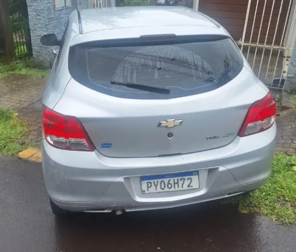 Chevrolet Onix JOY Hatch 1.0 8V Flex Mec. 4P 2017