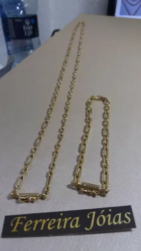 Conjunto Corrente e pulseira Cartier 3x1 em Ouro 10k 