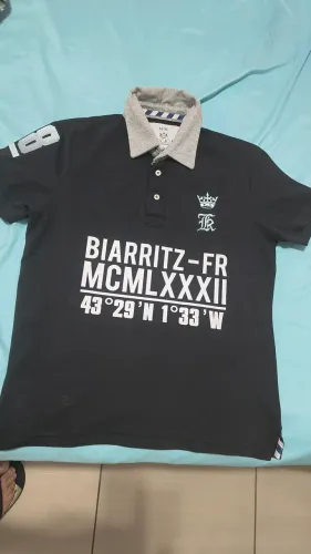 Vendo camisa polo tamanho M Sérgio k