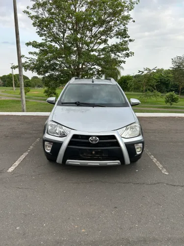 Toyota Etios Cross 1.5 Flex 16V 5P Mec. 2017