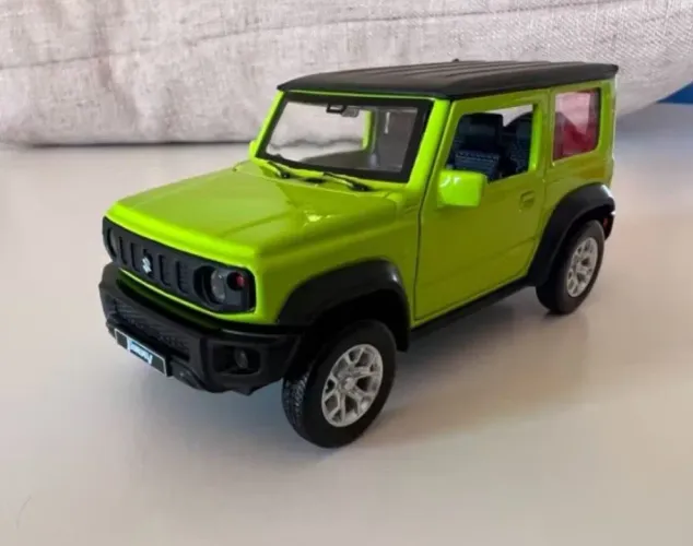 Miniatura Suzuki Jimny verde