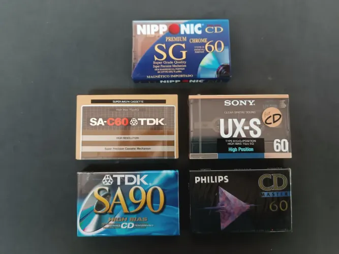 Fita cassete k7 lote 5 virgens e lacradas - TDK, Sony, Philips