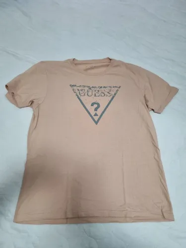 Camiseta Guess
