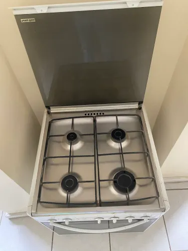 Vendo fogão de embutir 4 bocas Bosh