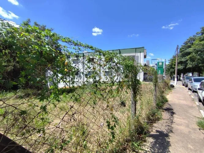 Terreno Comercial à Venda - 602m² em Vinhedo, interior de São Paulo!!