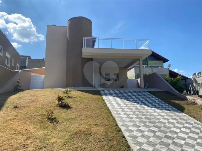 Casa à venda com 3 quartos no condomínio Terras de Santa Adelia, Vargem Grande Paulista -