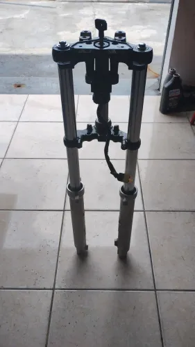 Suspensão Titan 150