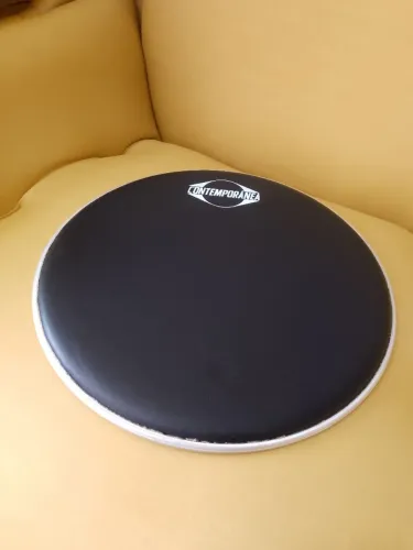 Pele surdo contemporânea 22" Napa