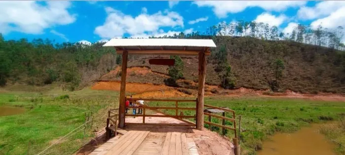 Sitio frio Tijuco, VISTA PARA NATUREZA PANORÂMICA, parcelo, troco, financiamento próprio,