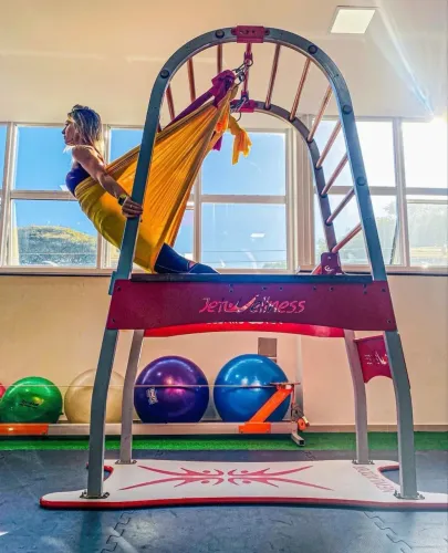 Aparelho de Neo Pilates 