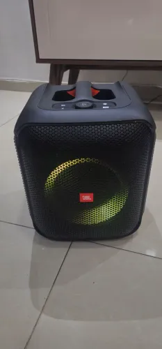 Caixa de Som JBL Partybox Encore Essential