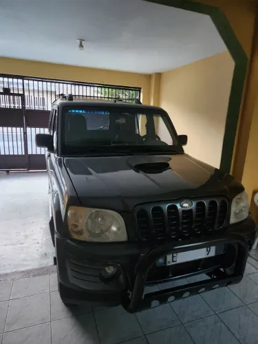 Mahindra Scorpio GLX SUV 2.6 TB Diesel Crde 4WD 2009