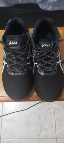 Tênis Asics Revelation