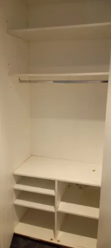 Vendo guarda roupa de 6 porta