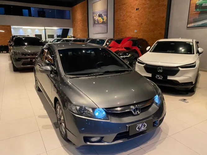 Honda Civic Sed. Lxl/ LXL SE 1.8 Flex 16V Aut. 2011