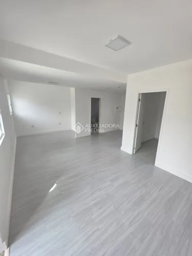 Sala comercial na Lagoa da Conceição