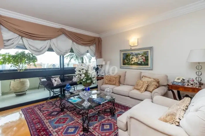 Apartamento 4 quartos para alugar no(a) Indianópolis