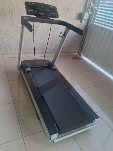 Esteira profissional Embreex 566(18km/h)