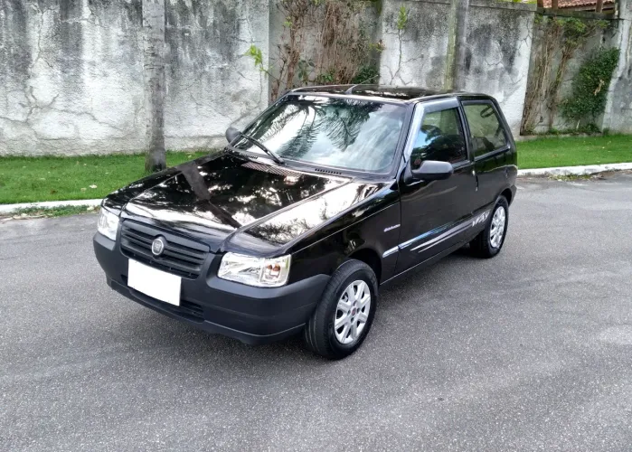 Fiat Uno Mille Celeb. WAY Econ. 1.0 F.flex 2P 2009
