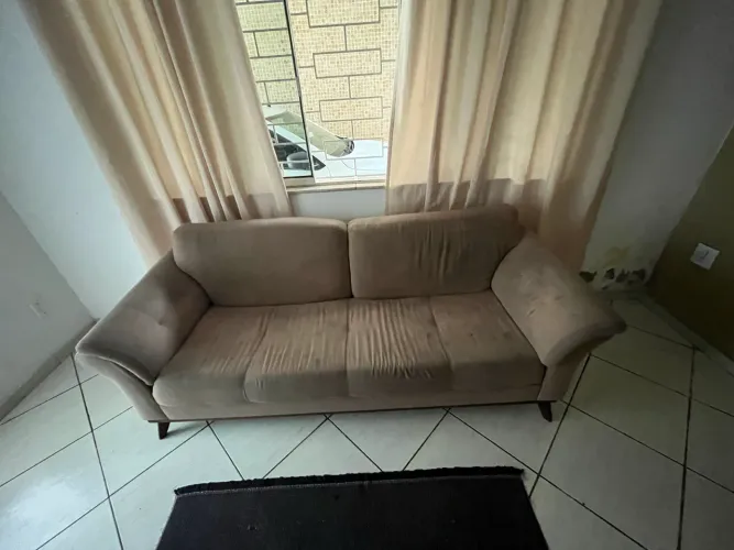 Sofá 2 lugares