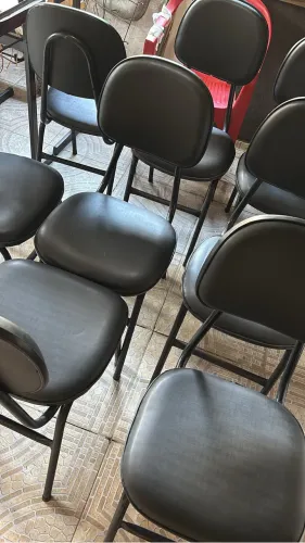 Vendo 10 carteiras escolares com lousa