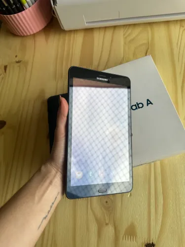 Tablet impecável! Ideal para crianças