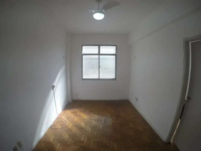 Sala, 1 quarto, cozinha, junto Metrô Largo do Machado, Catete - Rio de Janeiro - RJ