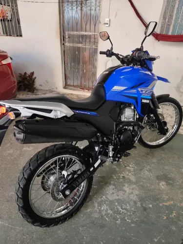 Vende-se Moto Yamaha XTZ Lander 250 nova